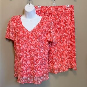 Karin Stevens 2-Piece Size 10 Coral and White Floral Top and Skirt Set